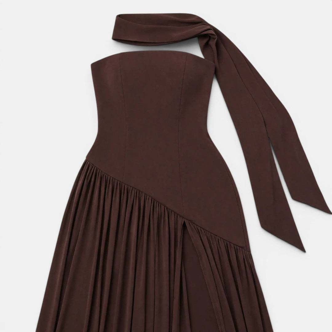 Women's Elegant Strapless Maxi Dress with Flowing Silhouette